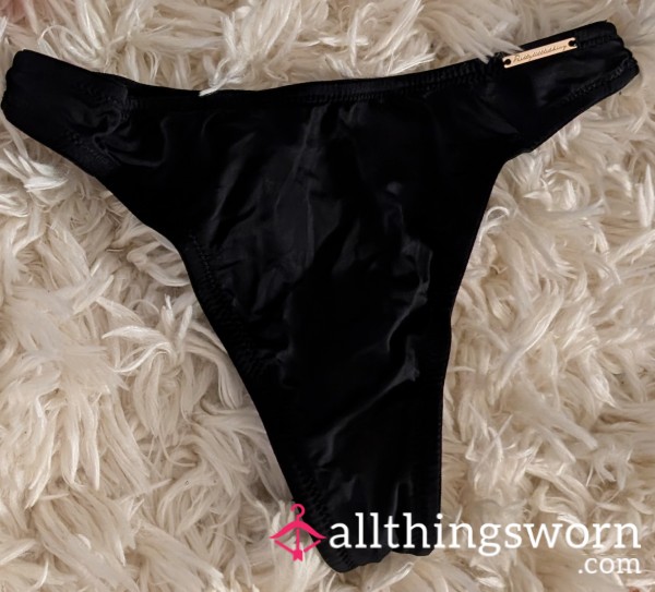 *SOLD* Smooth Black Thong, XS