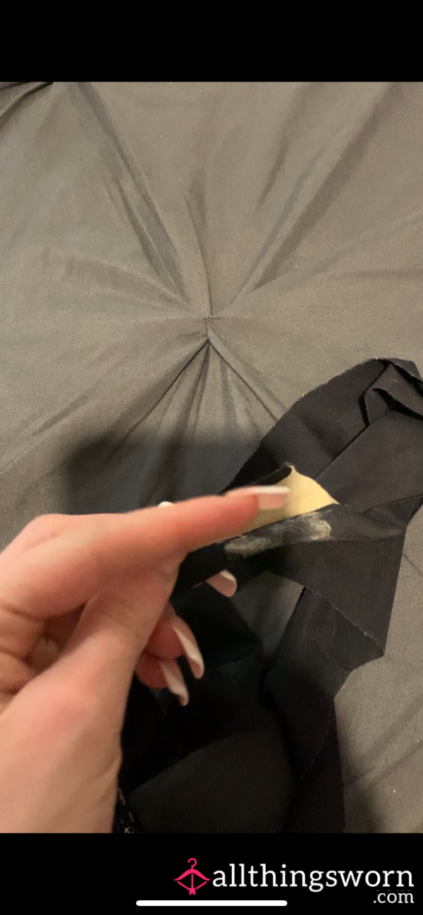 Snail Tail Crust Stuck Together Thong Z