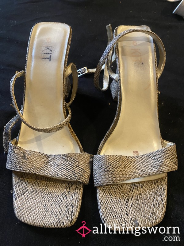 Snake Print Heels 🐍