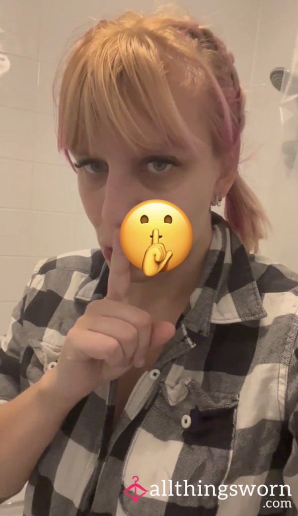 Sneaky Bathroom Play