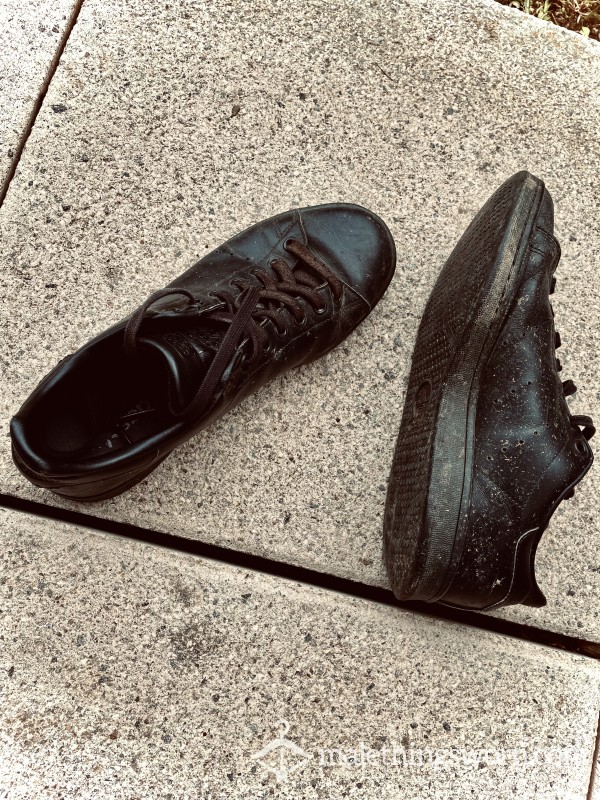 Sniff My History – 10+ Years Worn Stan Smiths