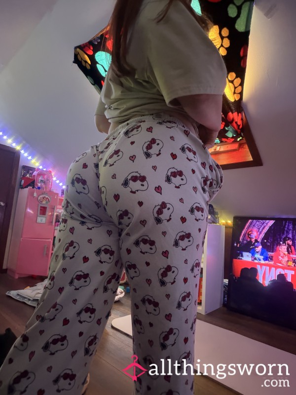 Snoopy Pajamas😍