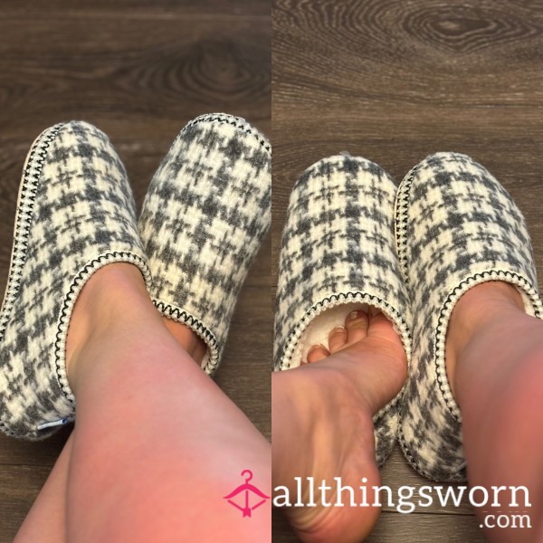 Snoozie Slippers