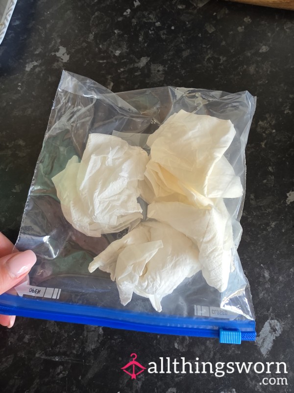 🤧Snotty Tissues🤧