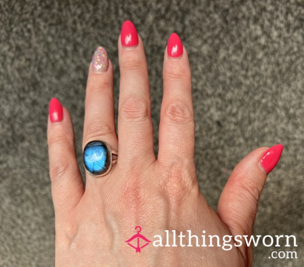 Soaked In Feminine Energy – My Worn & Wet False Nails 💦🍋🍆🐱