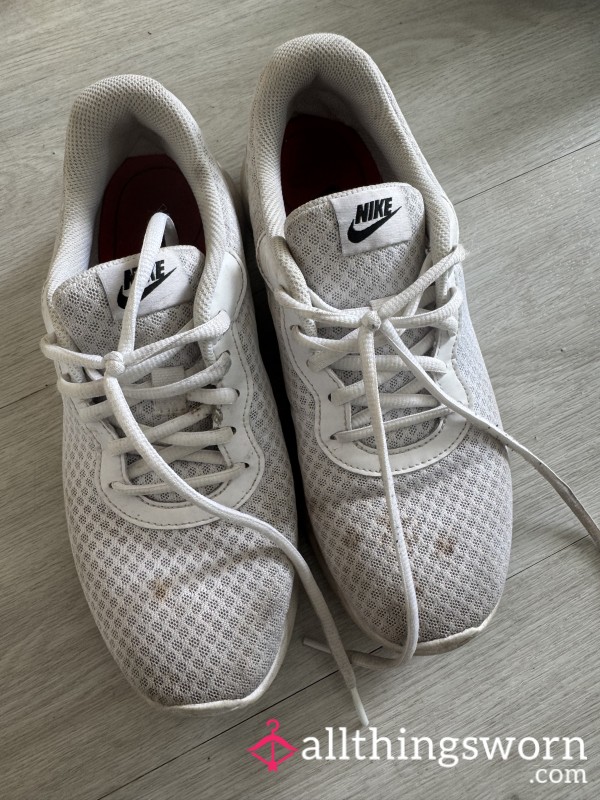🔥 Soaked In Scent – My Most Worn Trainers 🔥