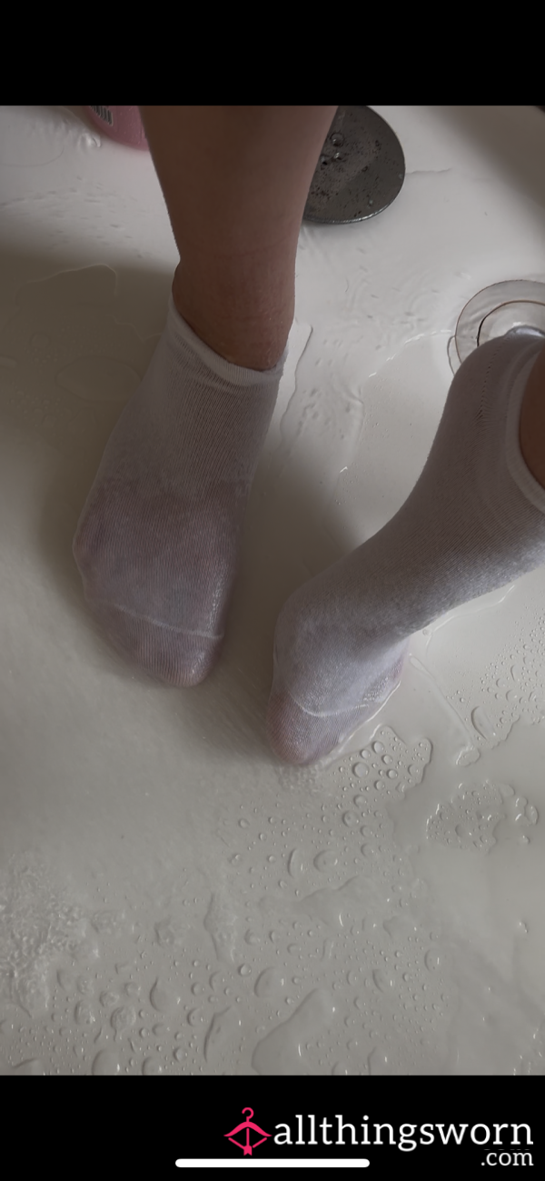 Soaking My Tight White Stinky Socks