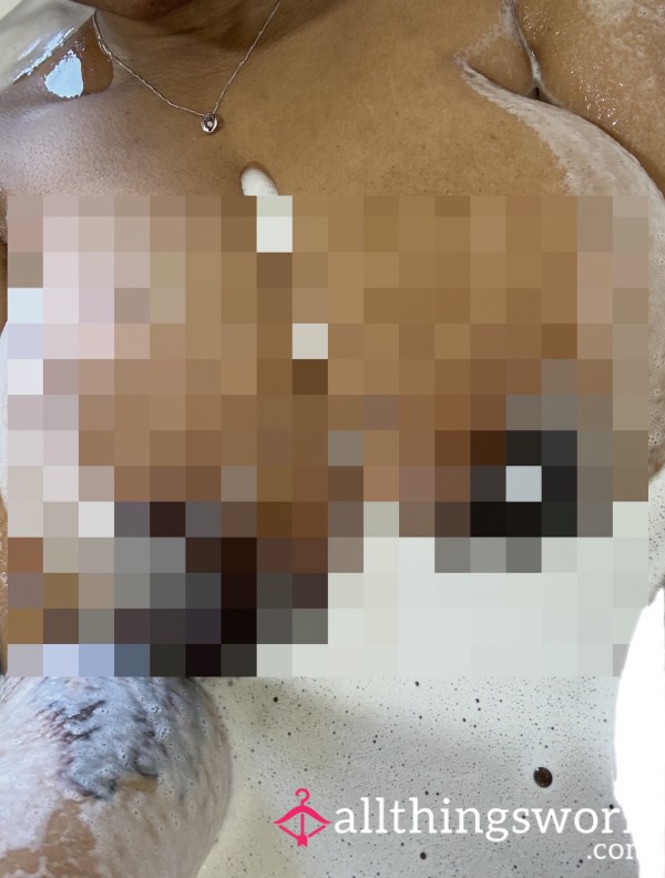 Bath Time Photo Set 😏💦