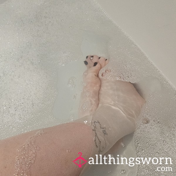 Soapy Feet 🛀
