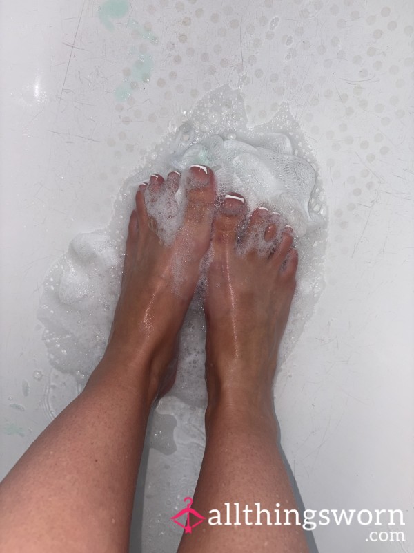 Soapy Feet 🧼 🦶
