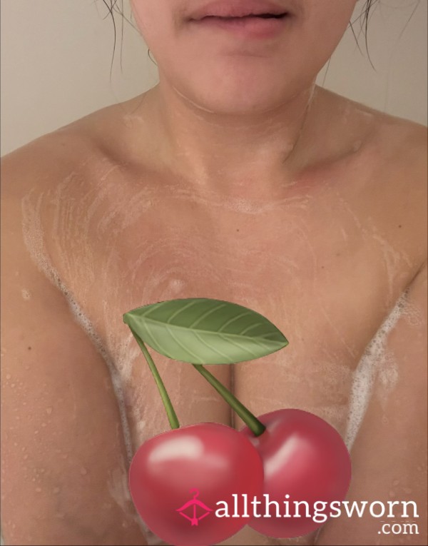 Soapy 🫧 Tits 2 Mins