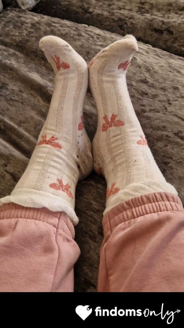 Sock Worship & Humiliation