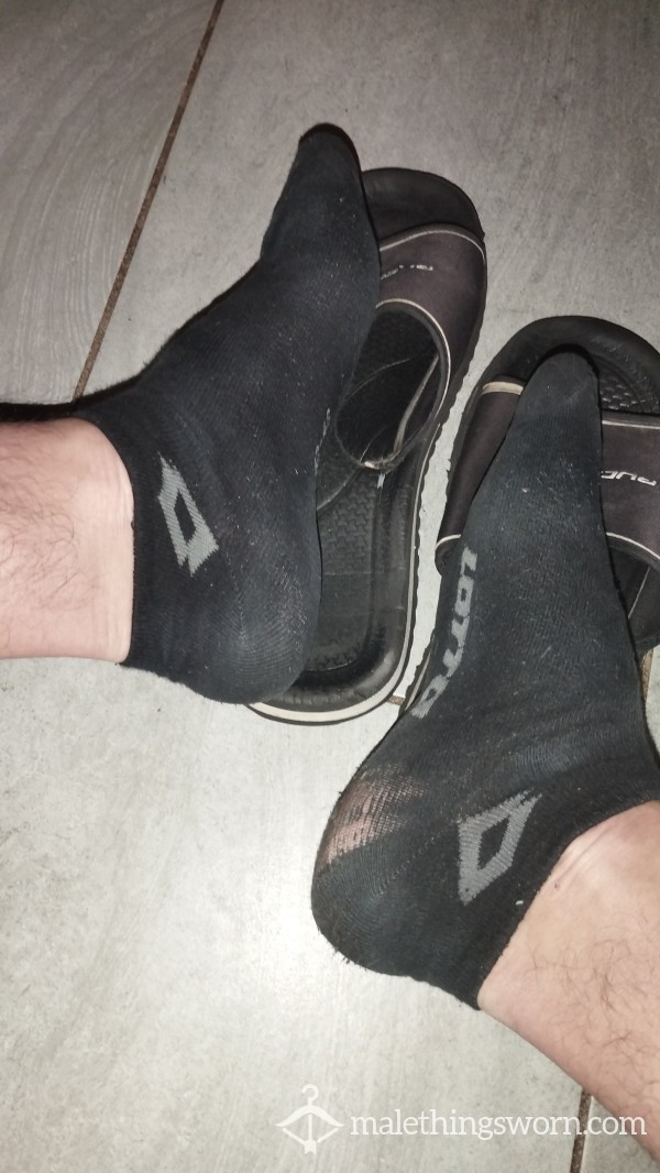 Socket Noir