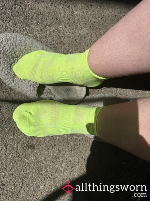 Socks 🧦 2 Days Worn- Multiple Colours