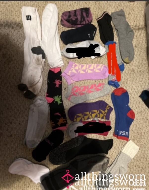 Socks Pick Your Pair Comes With Seven Daywear