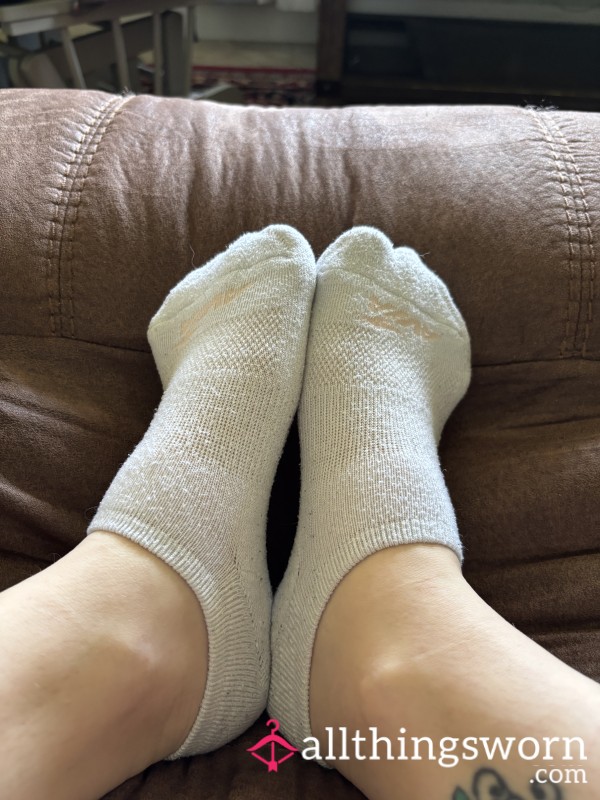 Socks - White Avia 🧦