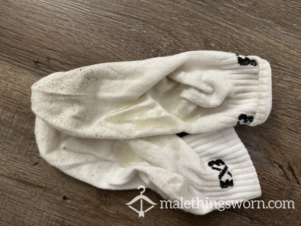 Socks - Unknown - White - With C*m