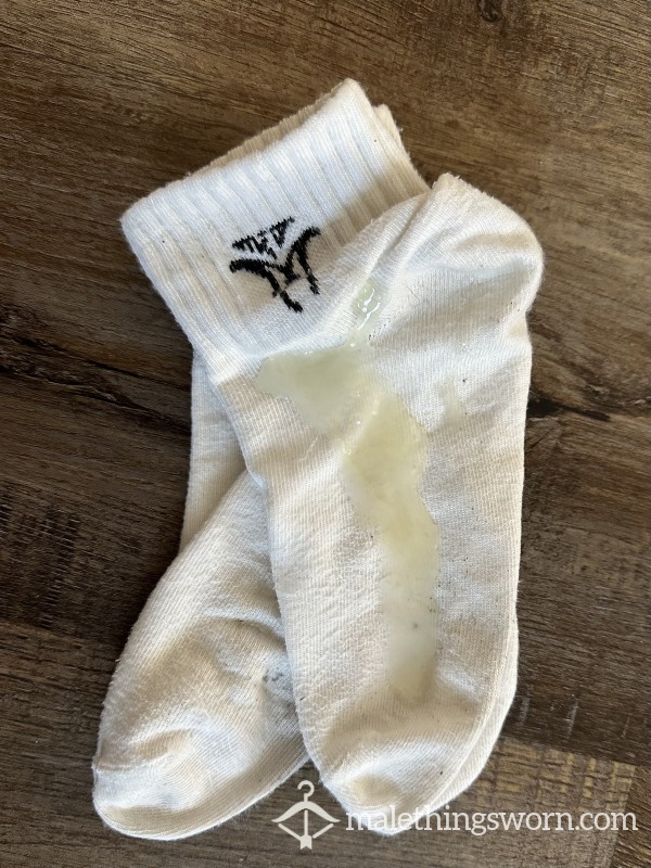 Socks - Unknown - White - With C*m