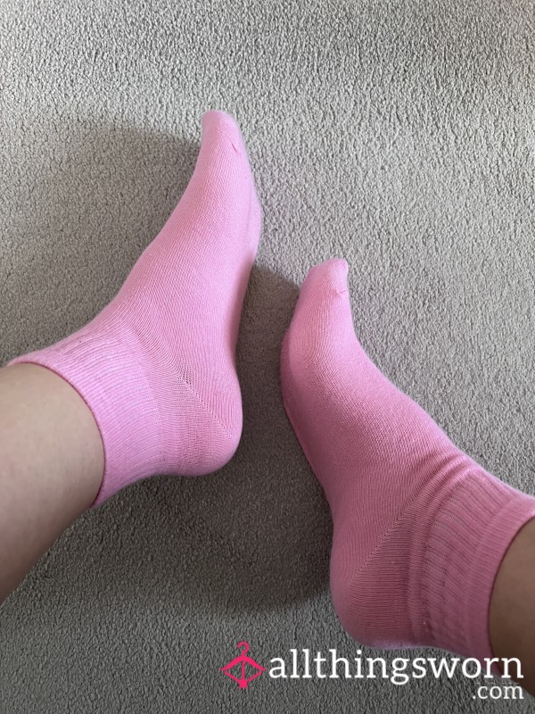 Socks Worn After Removing Moisturising Socks