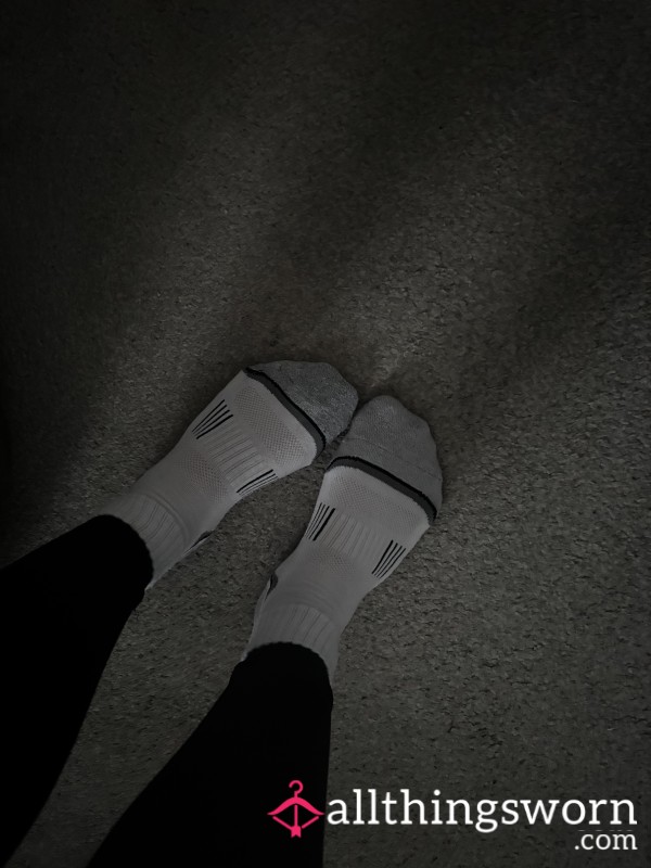 Socks Worn On Sweaty 12km Run🏃‍♀️💦