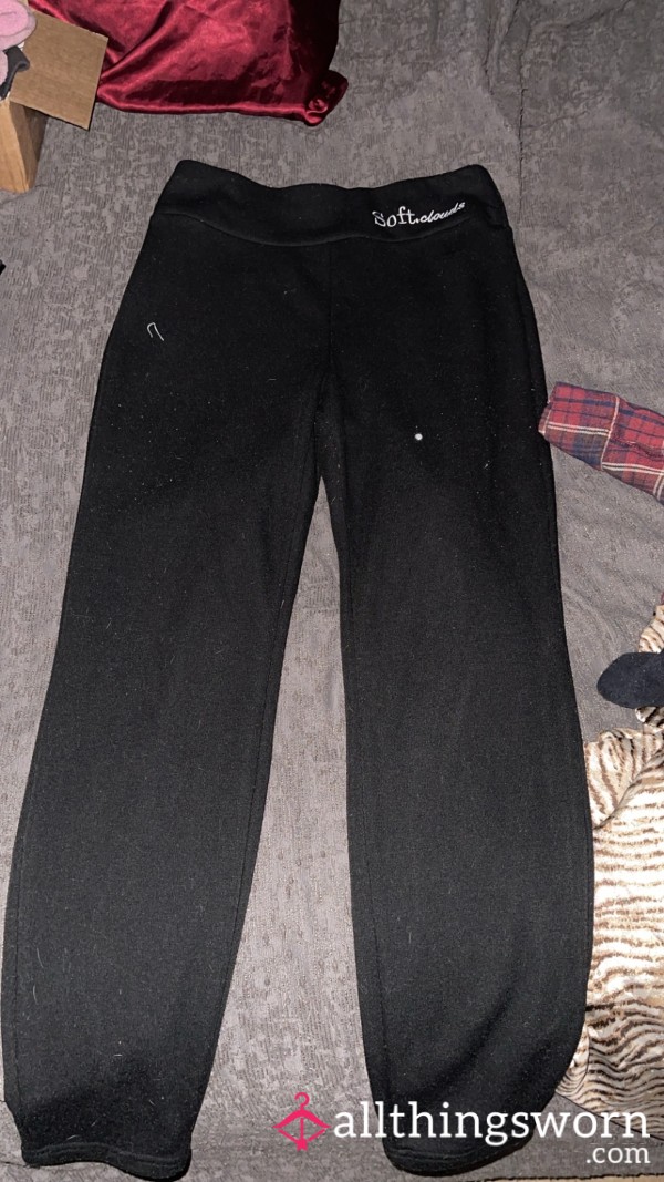 Soft Clouds Sweat Pants Linty Old Ones