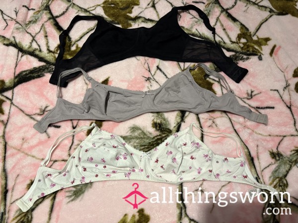 Soft Cotton Bras Girly White Pink Flowers Black And Grey Bras 36c Worn A Day