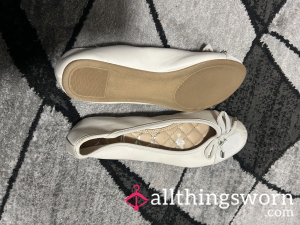 Soft Cream Bow Flats Feminine & Worn