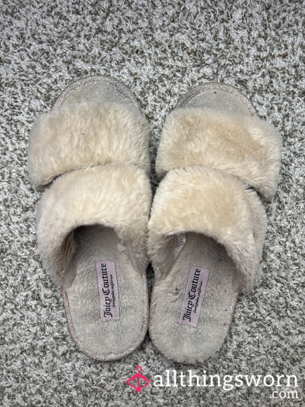 Soft Cream Fuzzy Slippers (Well Worn)