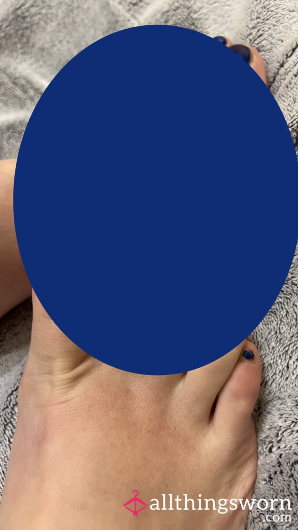 Soft Feet Photo Set 2 Pics! Pedicure & Clean.