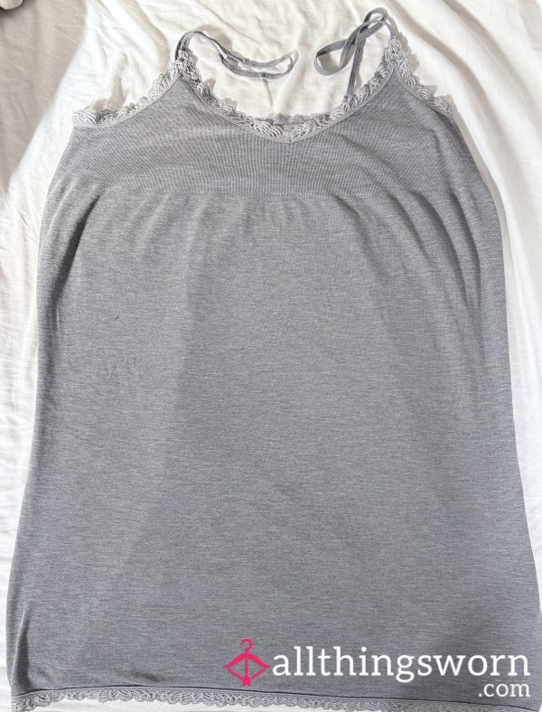 Soft Grey Lace Trim Nightdress – Lightly Worn & Comfortable