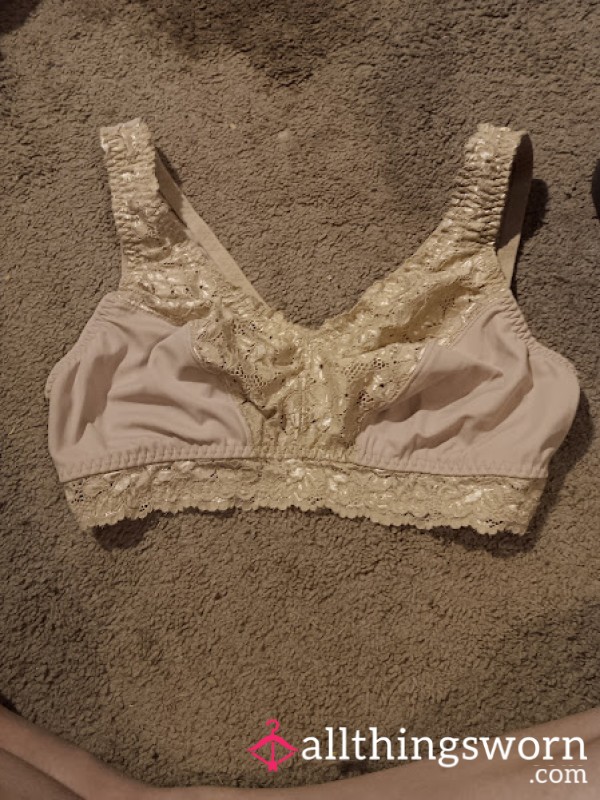 "Soft Lace Breeze" – Worn Nude Breezies Bra (Size L)