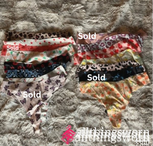 Seamless Patterned Thongs
