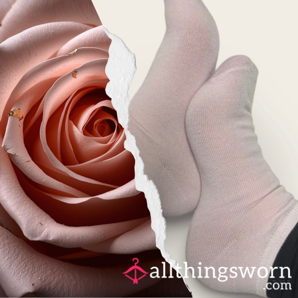 Pink Obsession ⋆ Well Worn Smelly Socks