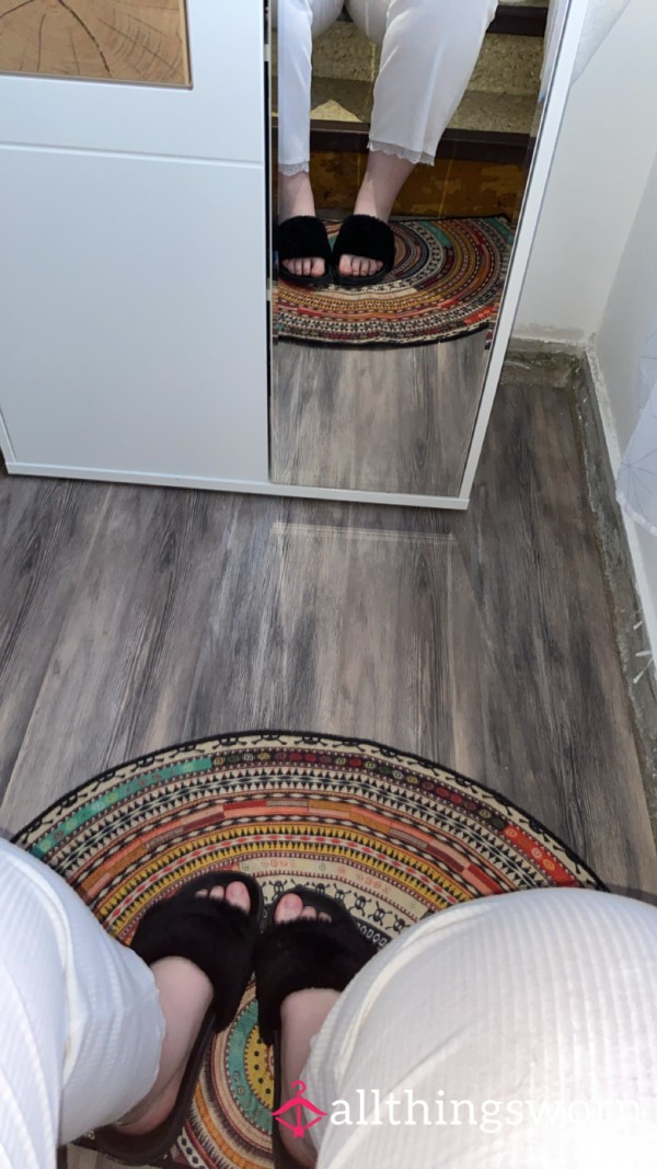 Soft Soles In Fluffy Slippers – Natural Foot Look ☺️
