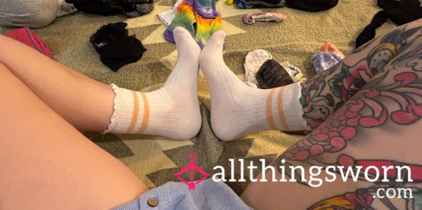 Soft Vans Sockies 🧦 (48hr Wear)