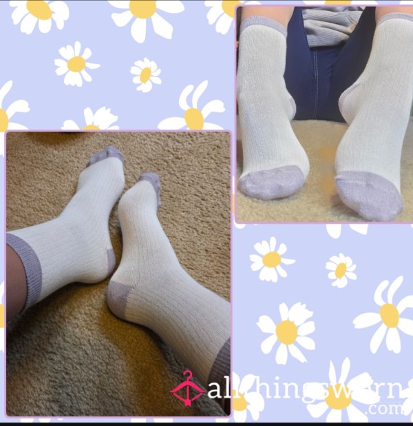 Soft White And Purple Crew Socks