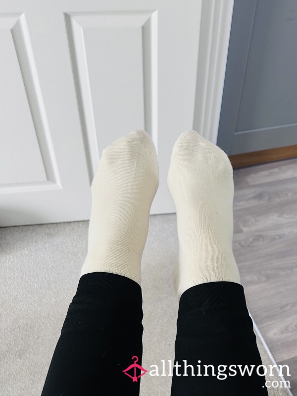 Soft White Socks 🧦