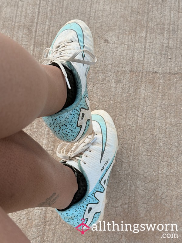 Softball/Soccer Cleats