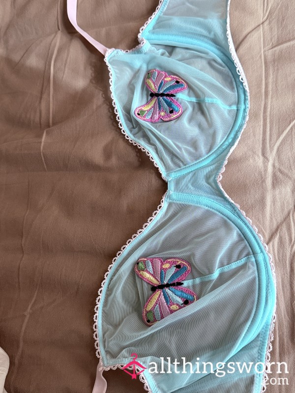 Softly Bra- 18 Hours Of Close Comfort