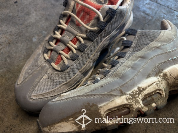 Well Worn Nike 95s 👟 Old, Rotting, F**ked Up!