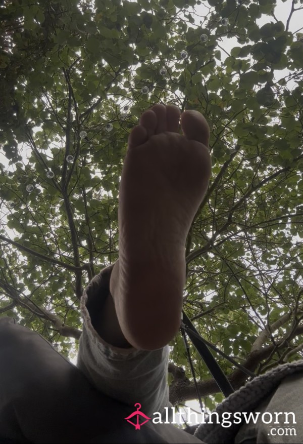 🖤Sole Tease – 7 Exclusive Photos Of My Bare Feet