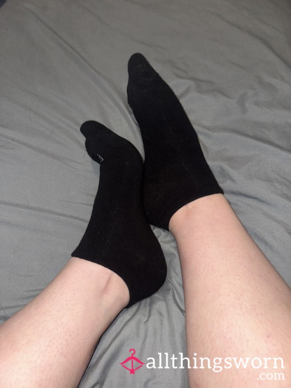 Solid Black Size 7 Ankle Socks
