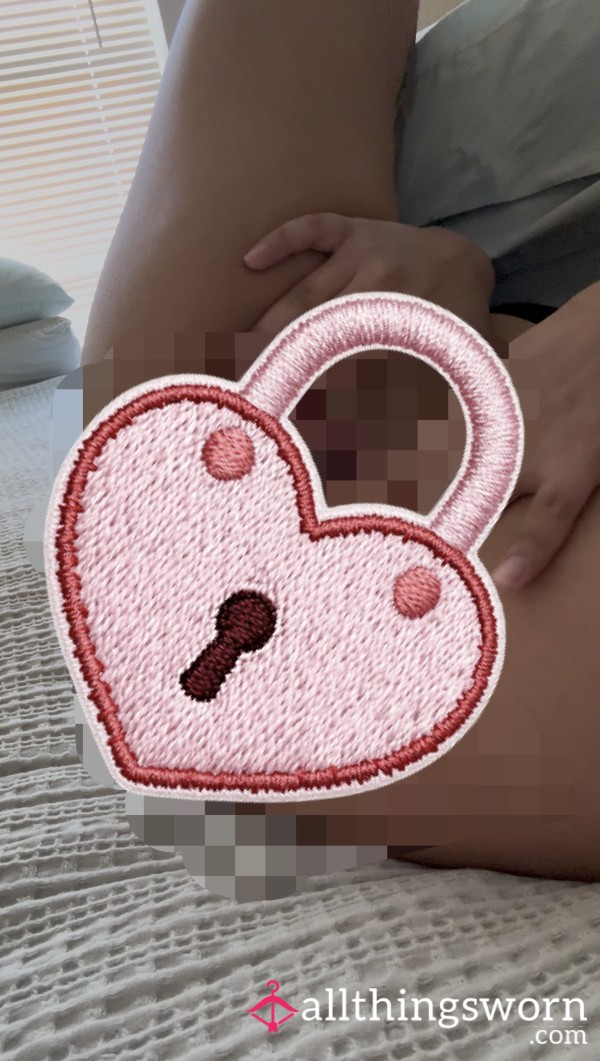 Solo Masturbation, Spreading My Pretty Wet Pu**y, Orgasm