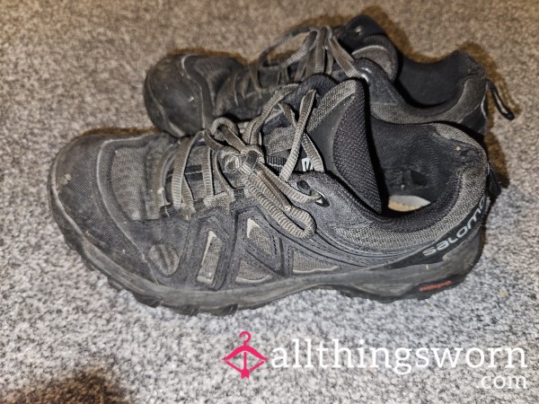 Solomon Hiking Shoes