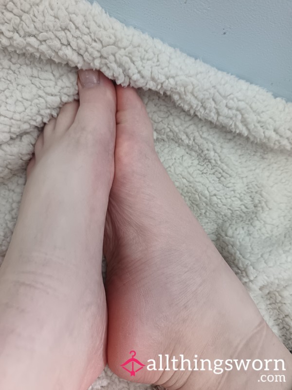 Some Feeties