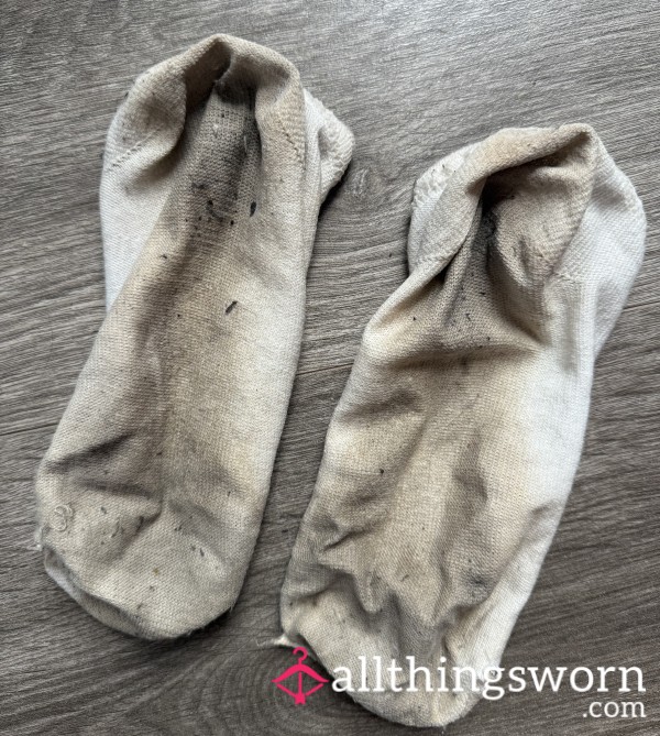 Sour Sweaty Crusty Stinking 5 Day Wear Trainer Socks 🧦🤤😈