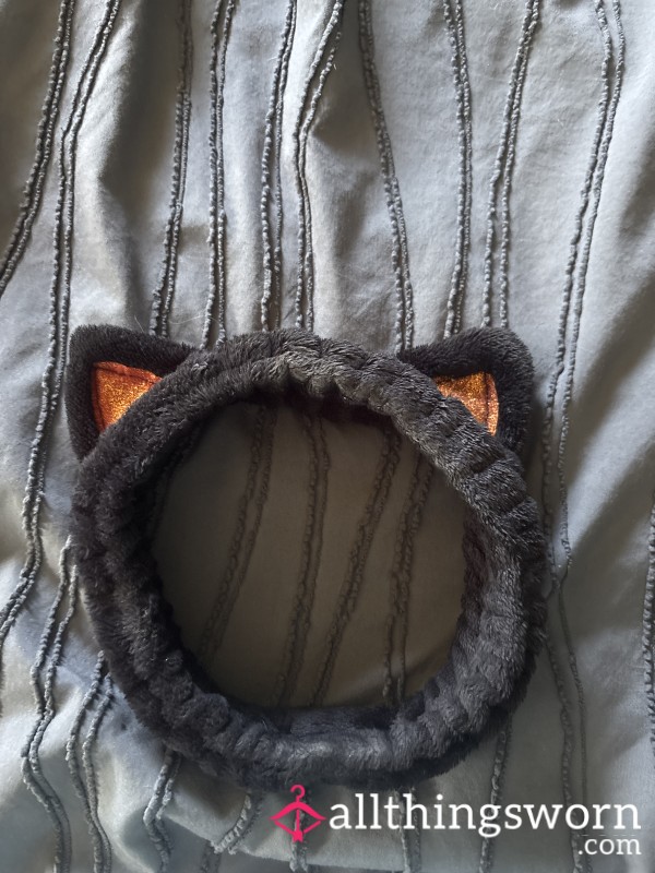 Spa Cat 🐱 Ears!