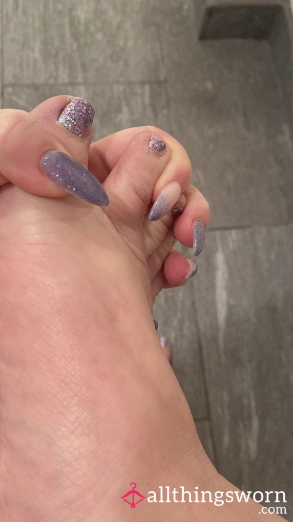 Sparkling Feet