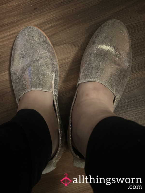 Sparkly Sorel 8.5 Flats