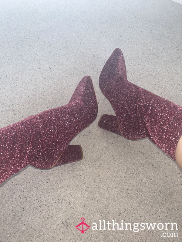 Sparkly Wine Heeled Boots 🍇 Size 3